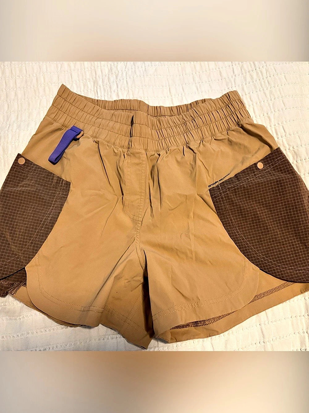 Lululemon Grid-Texture Relaxed High-Rise Hiking Short 4" Hiking Hybrid Shorts-8